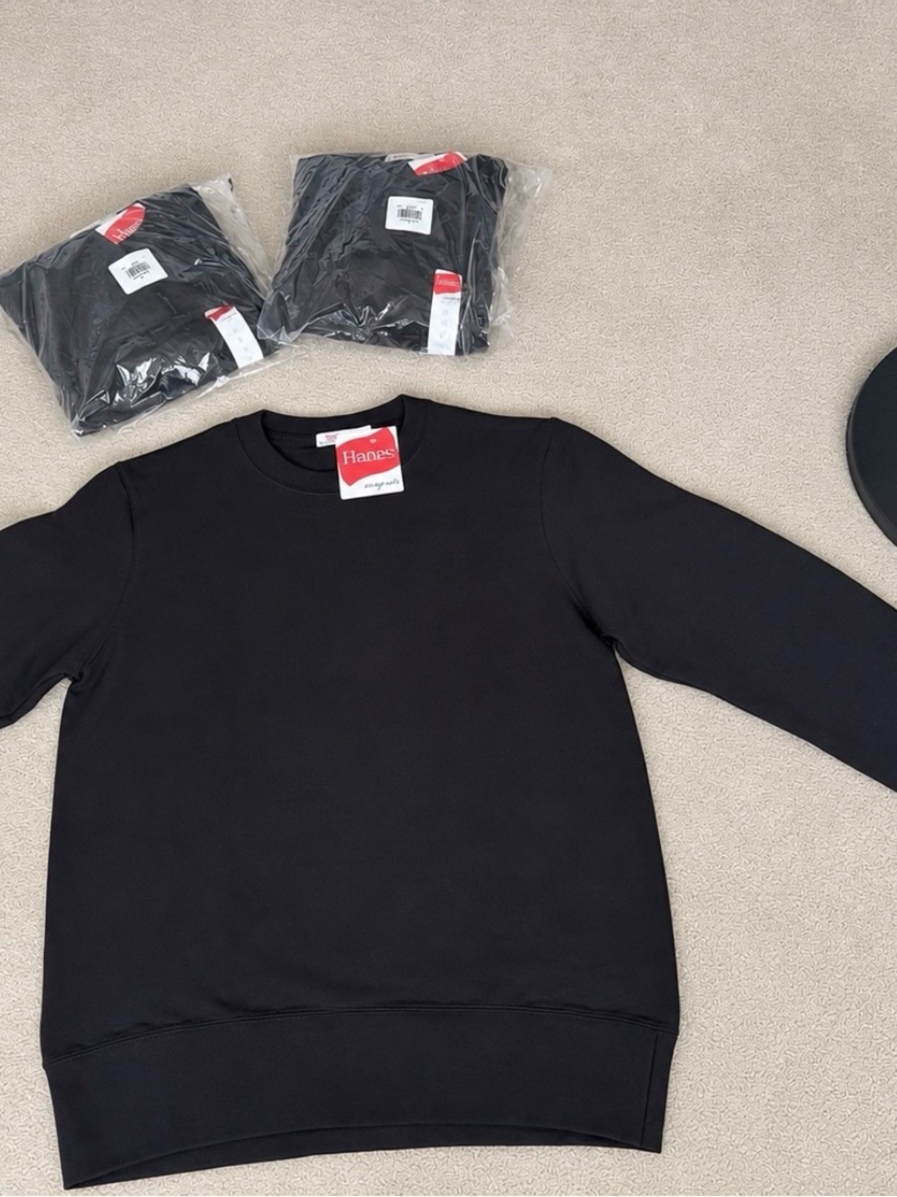 Hanes Men's Black Crewneck Pullover Sweatshirt long sleeve pullover casual basic